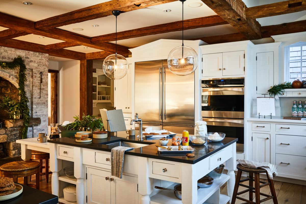ch_elle_decor_sothebys_westport_holiday_102418378